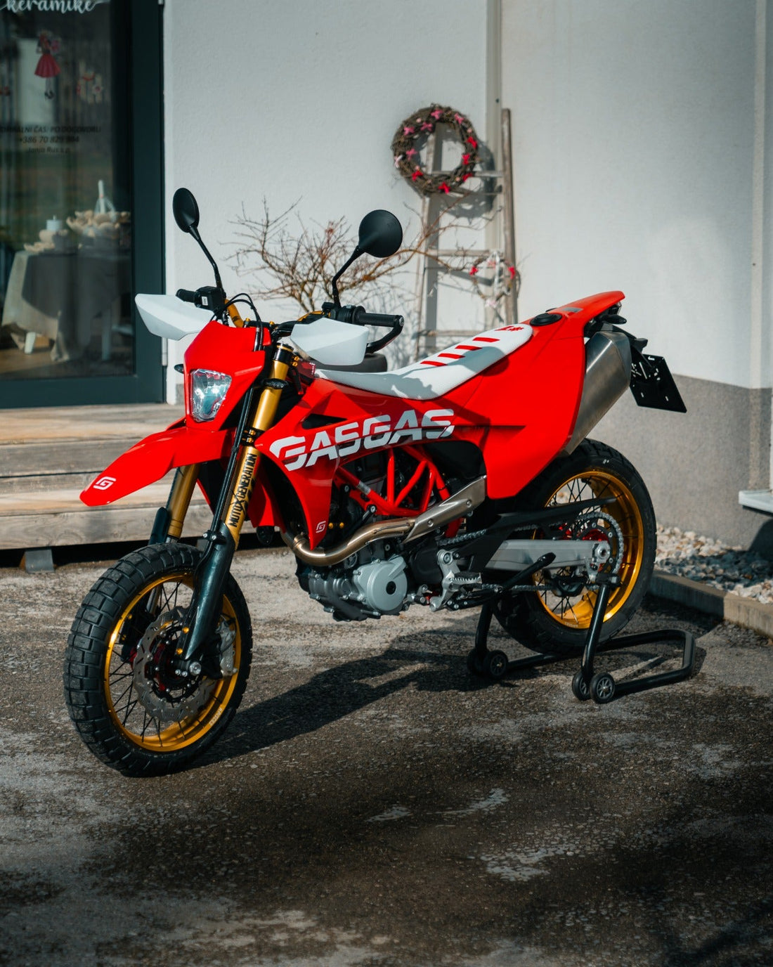 Sublimez votre pilotage : Une immersion dans la technologie des roues de moto pour la série GasGas 700