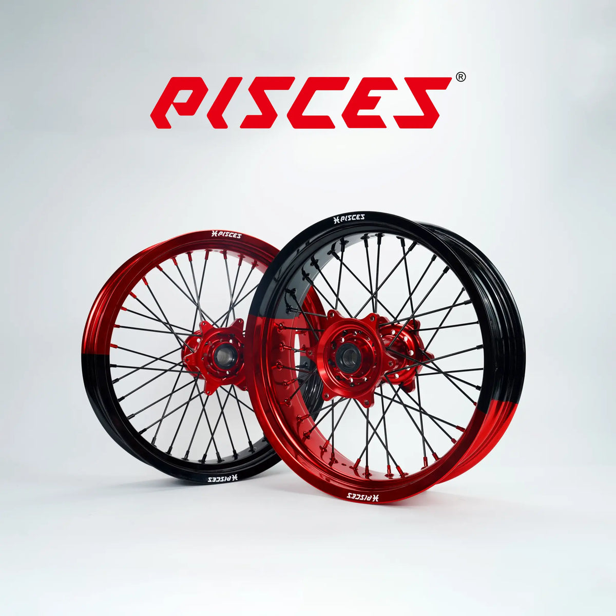 Jeu de roues Supermoto Yamaha YZ YZ-F WR Deux Couleurs — jante rouge et noire avec moyeu rouge — référence de couleur personnalisée