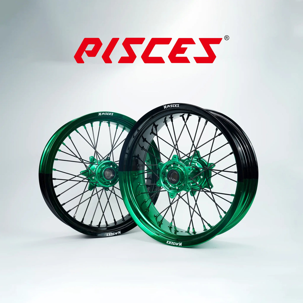 Jeu de roues Supermoto Suzuki RM-Z DR-Z RM Deux Couleurs — jante verte et noire avec moyeu vert — référence de couleur personnalisée