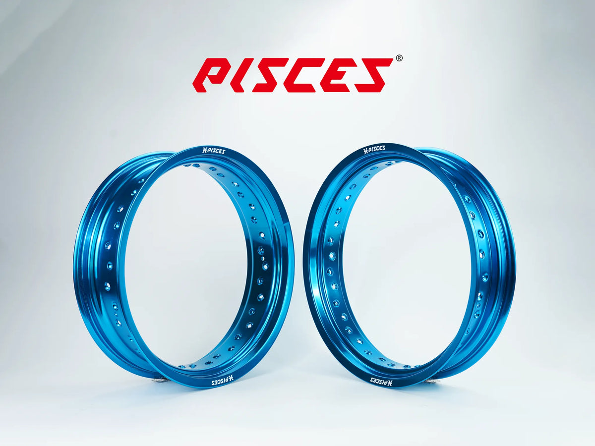 Jeu de jantes avant et arrière 17 pouces bleu clair Pisces Custom pour Supermoto.