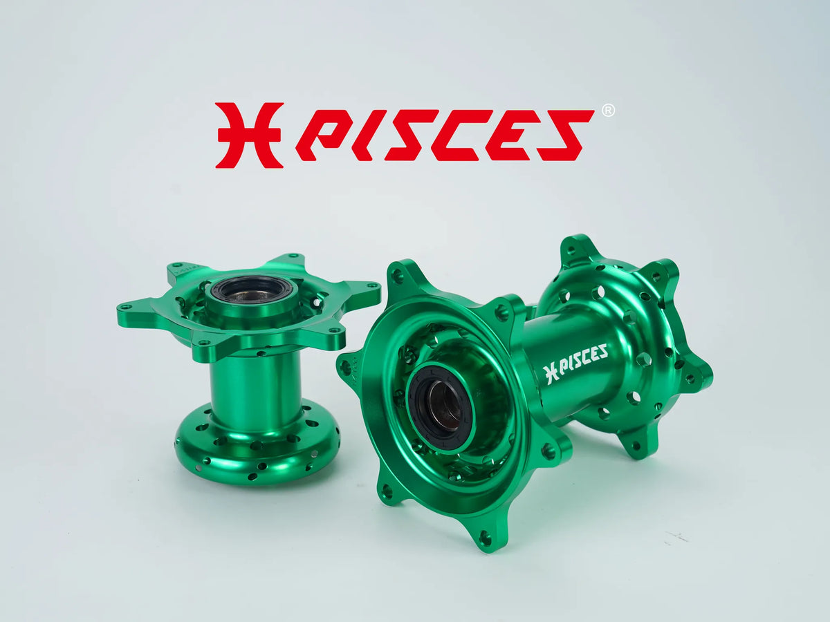 Jeu de moyeux avant et arrière verts Pisces Custom pour Supermoto, MX et Enduro.