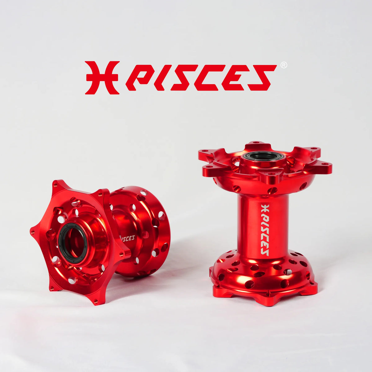 Jeu de moyeux avant et arrière rouges Pisces Custom pour Supermoto, MX et Enduro.