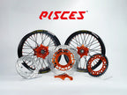 Kit de roues Excel Takasago Supermoto Husqvarna FC FE TE TC TX Couleur Unique — jante noire, moyeu orange, rayons noirs, nipples orange et kit de freinage orange — référence de couleur personnalisée
