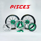 Kit de roues Excel Takasago Supermoto Kawasaki KX KX-F KX-X Couleur Unique — jante noire, moyeu vert, rayons noirs, nipples verts et kit de freinage vert — référence de couleur personnalisée
