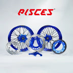 Kit de roues Excel Takasago Supermoto Yamaha YZ YZ-F WR Couleur Unique — jante bleue, moyeu bleu, rayons noirs, nipples bleus et kit de freinage bleu — référence de couleur personnalisée