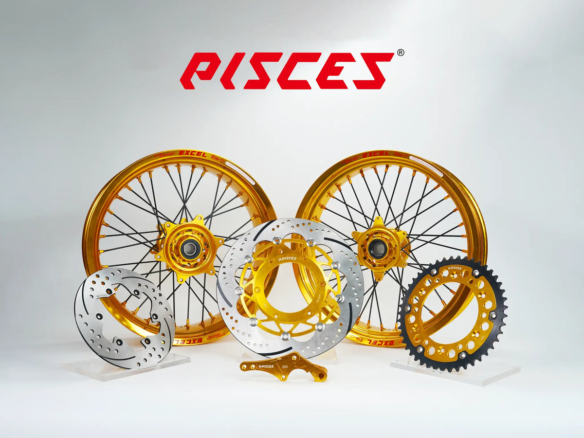 Kit de roues Excel Takasago Supermoto Yamaha YZ YZ-F WR Couleur Unique — jante dorée, moyeu doré, rayons noirs, nipples dorés et kit de freinage doré — référence de couleur personnalisée